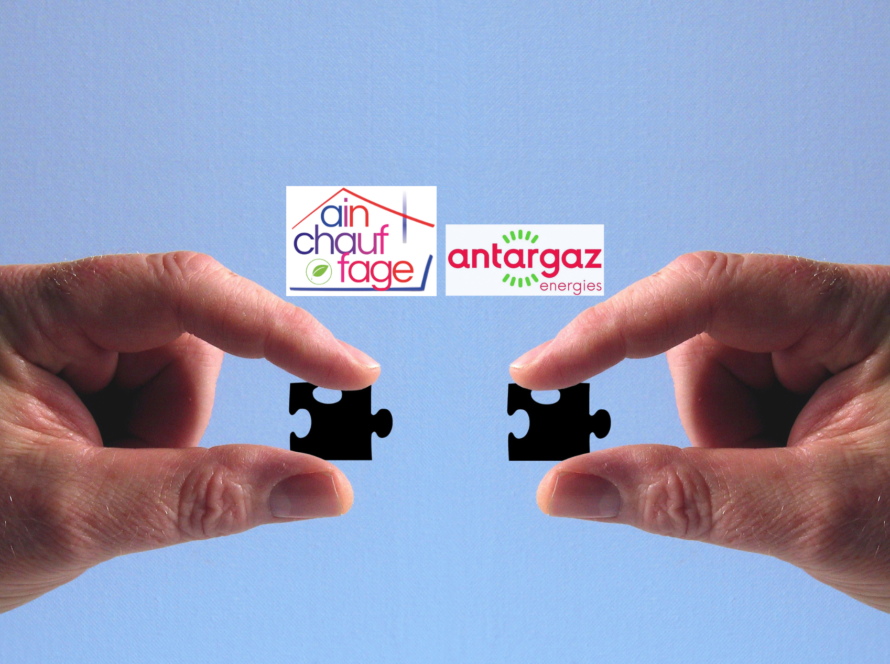 Partenariat main puzzle Ain Chauffage et Antargaz